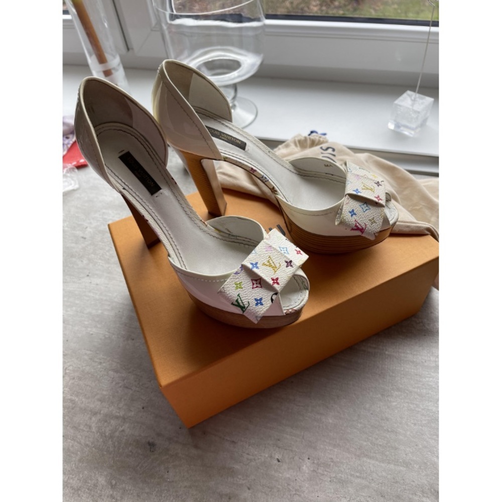 🌈RARE🌈 Y2K Multicolore Louis Vuitton 🎀 Heels